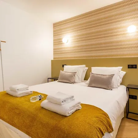 Cmg - Arc De Triomphe Champs Elysees Apartment Paris