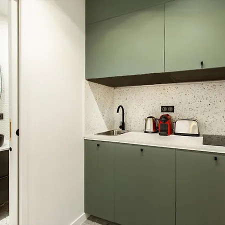 Cmg - Arc De Triomphe Champs Elysees Apartment Paris